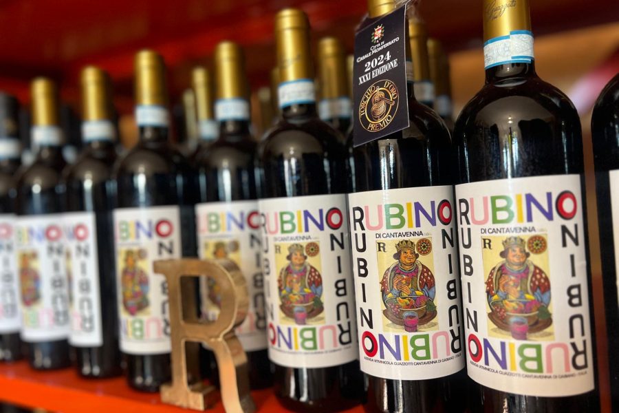 rubino doc guazzotti vini cantavenna